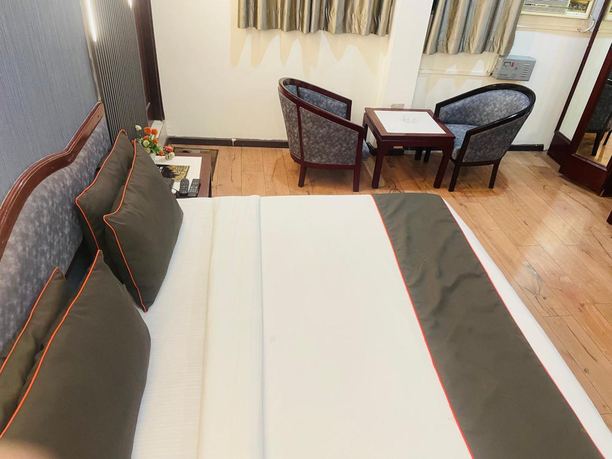 The Royal Presidency Inn Lucknow Eksteriør billede